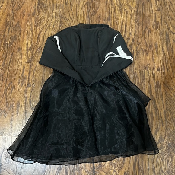 David’s Bridal Black Formal Strapless Ruffle Mini Dress Size 4 - Picture 6 of 11